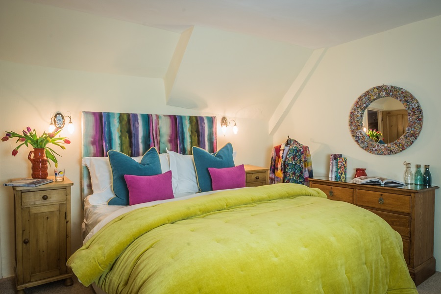 The Farmhouse sleeps 12 and makes an ideal base for large family holidays in Cornwall
