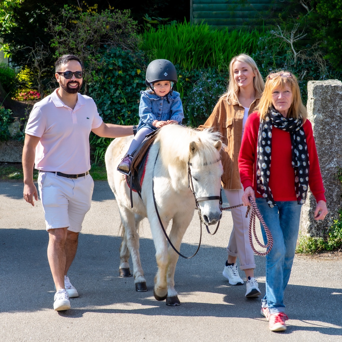 Cornwall kids holidays with pony rides