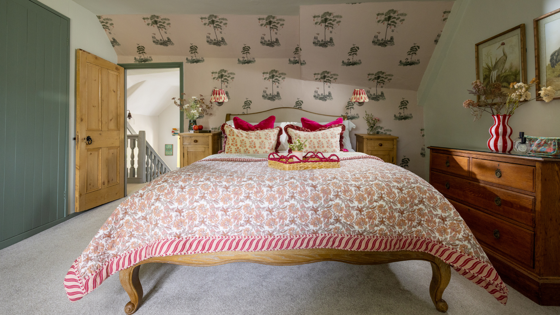 Farmhouse photo 2